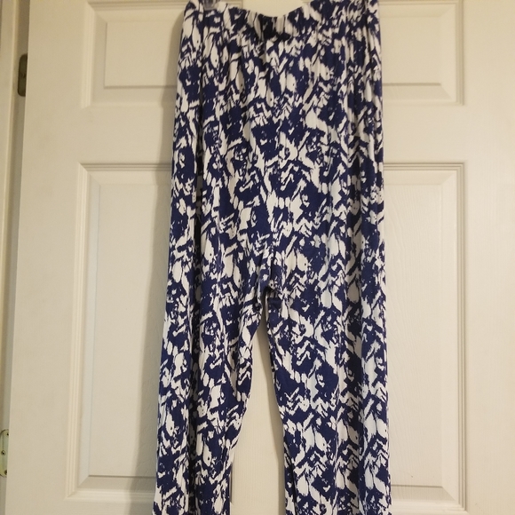 Hannah Wide Leg Pant - Picture 2 of 4
